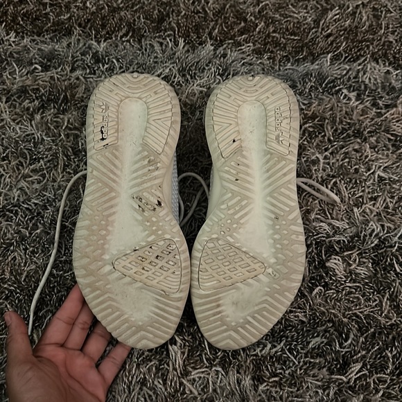 Tubular Shadow Adidas shoes - Picture 5 of 9